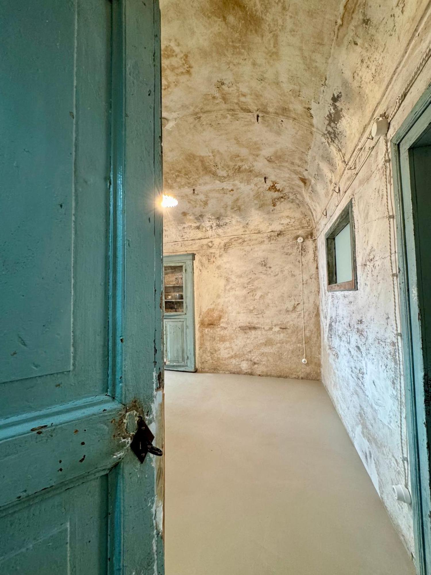 Retro Lägenhet Castel Di Sangro Exteriör bild