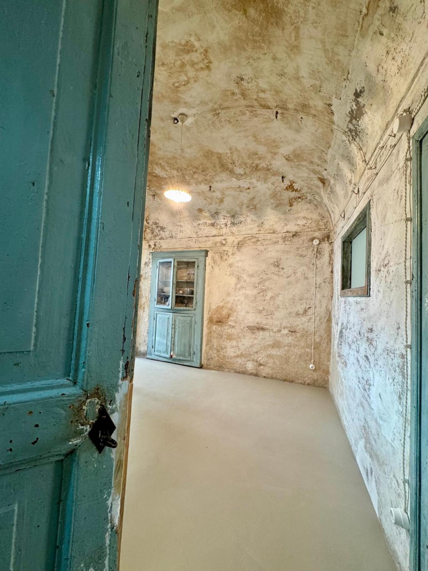 Retro Lägenhet Castel Di Sangro Exteriör bild